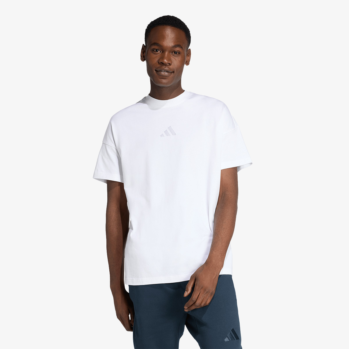adidas M A SZN T | Sport Reality - Shitja me pakicë e aksesorëve