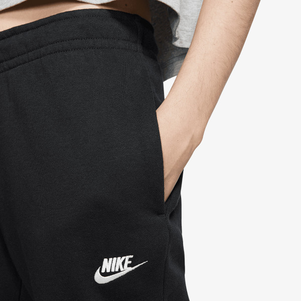 Nike Produkte Sportswear Essential 