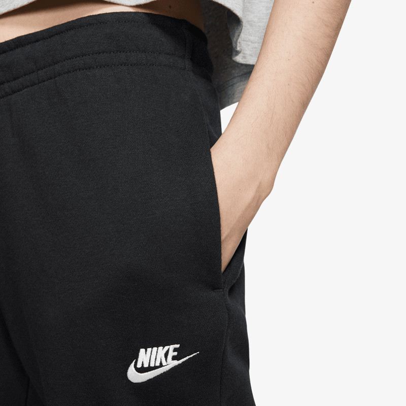 Nike Produkte Sportswear Essential 