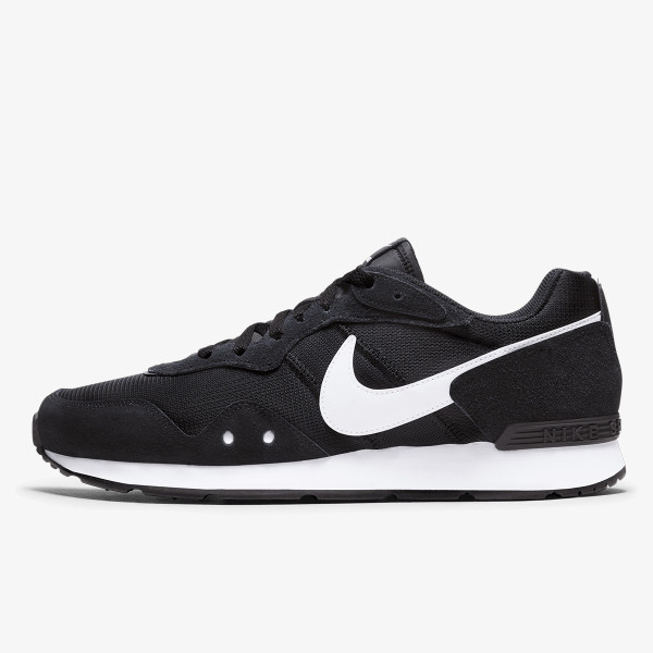 Produkte NIKE VENTURE RUNNER 