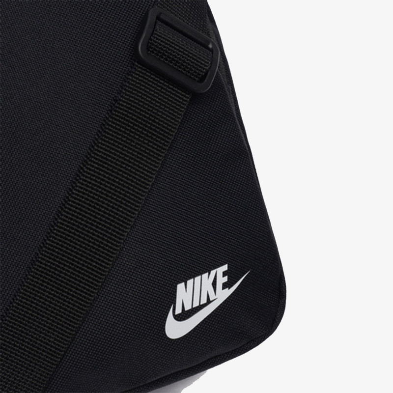 Nike Çantë e vogël Heritage 