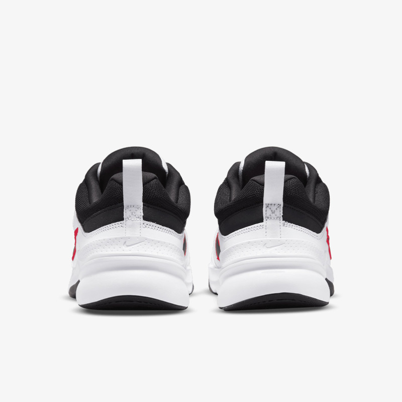 Nike Atlete Defy All Day 