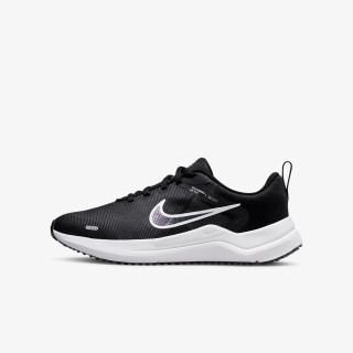 Nike Atlete Downshifter 12 