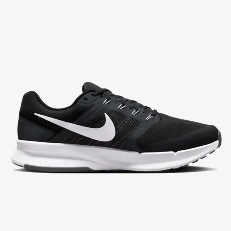 NIKE Atlete Run Swift 3 