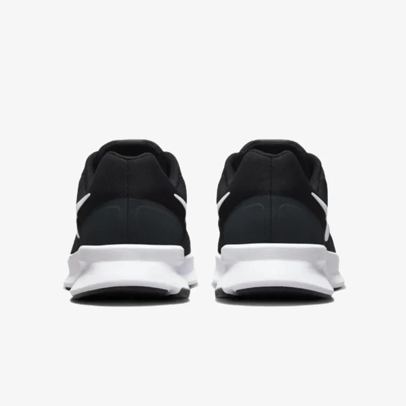 NIKE Atlete Run Swift 3 