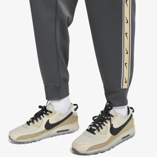 Nike Produkte Sportswear Repeat 