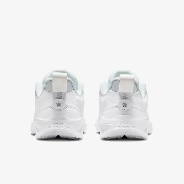 NIKE Atlete Star Runner 4 