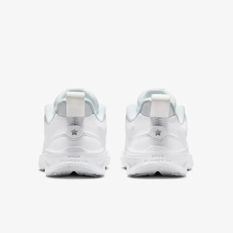 NIKE Atlete Star Runner 4 
