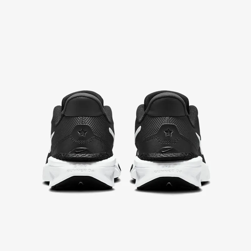 NIKE Atlete Star Runner 4 