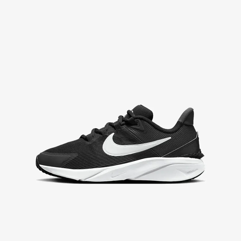 NIKE Atlete Star Runner 4 