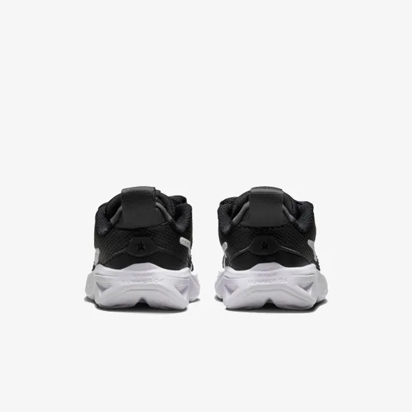 NIKE Atlete Star Runner 4 