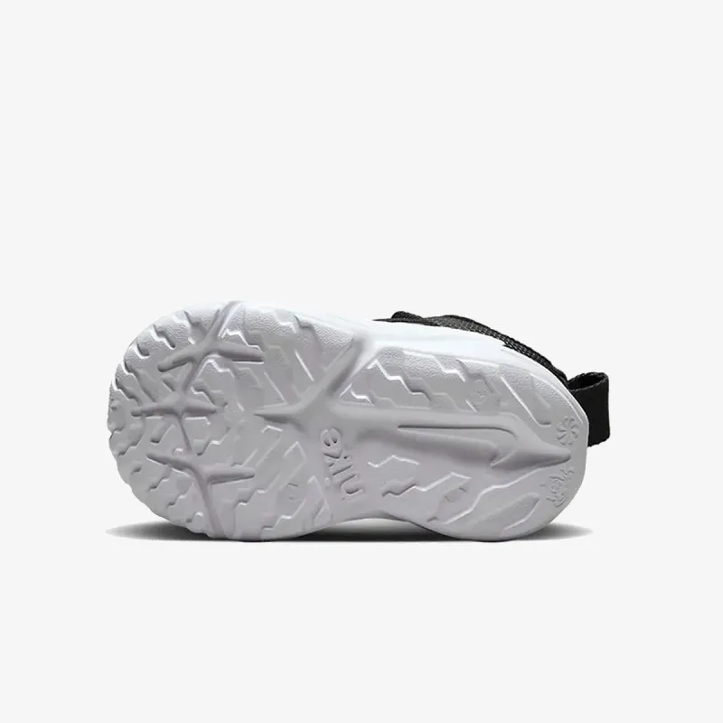 NIKE Atlete Star Runner 4 