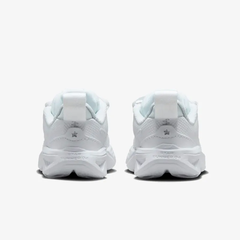 NIKE Atlete Star Runner 4 