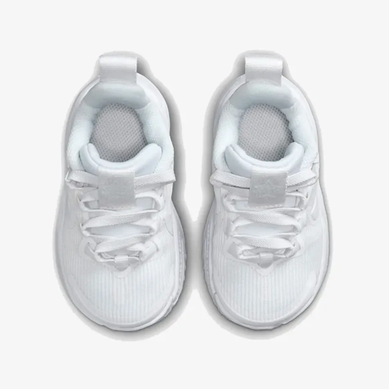 NIKE Atlete Star Runner 4 