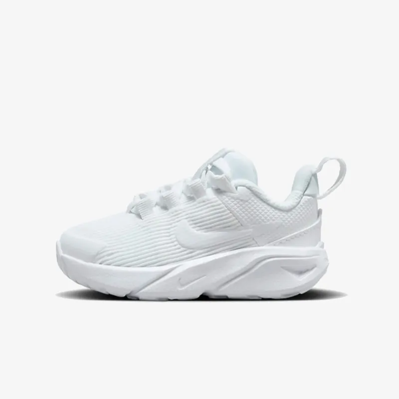 NIKE Atlete Star Runner 4 