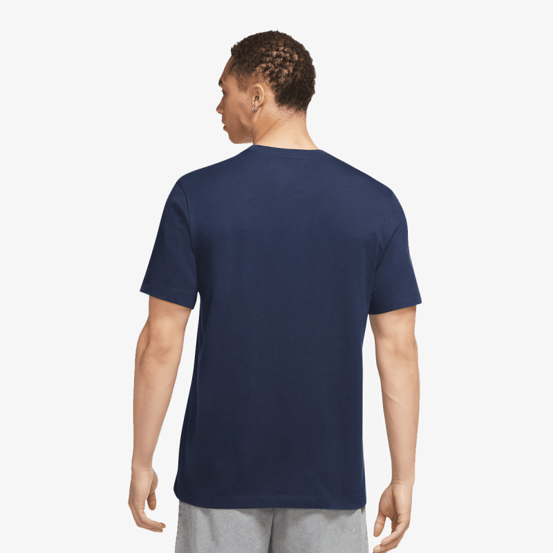 Nike Produkte Sportswear 
