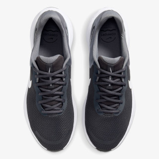 Nike Atlete Revolution 7 