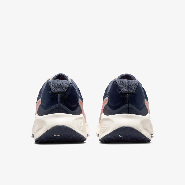 Nike Atlete Revolution 7 