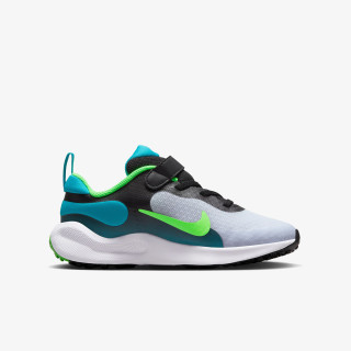 Nike Atlete Revolution 7 