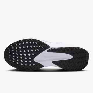 Nike Atlete Quest 6 