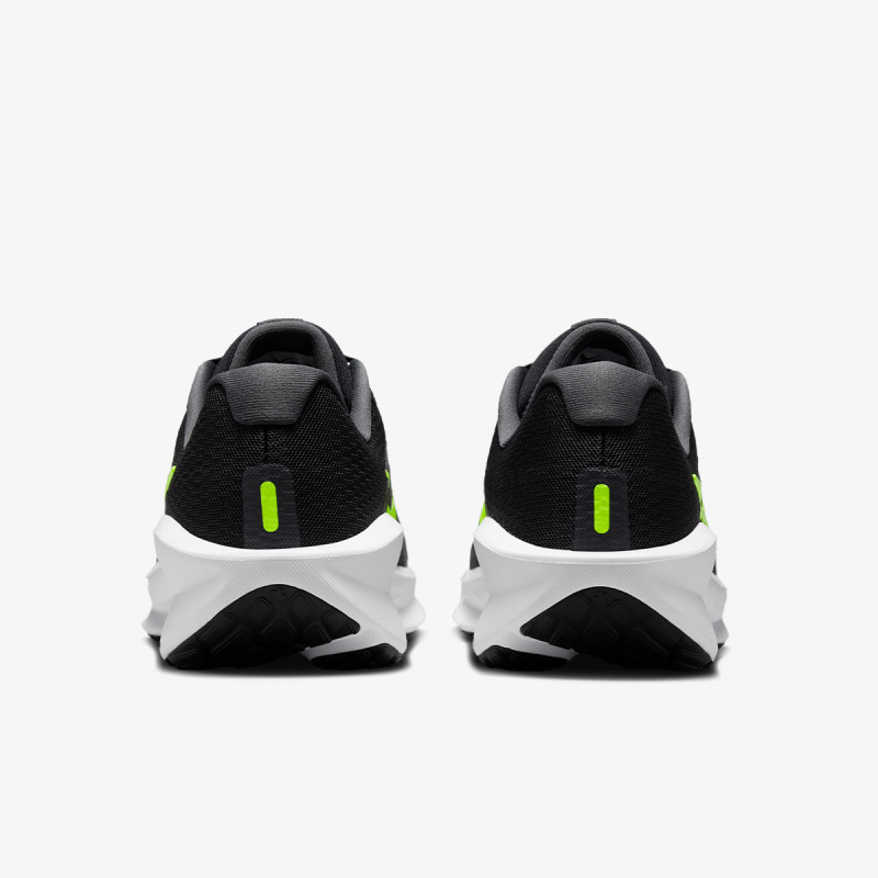 Nike Atlete Downshifter 13 