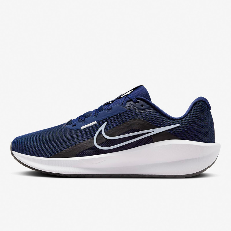 Nike Atlete Downshifter 13 