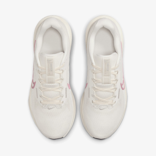 Nike Atlete Downshifter 13 