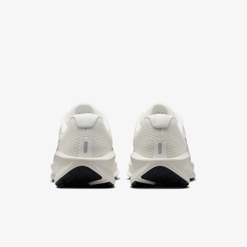 Nike Atlete Downshifter 13 