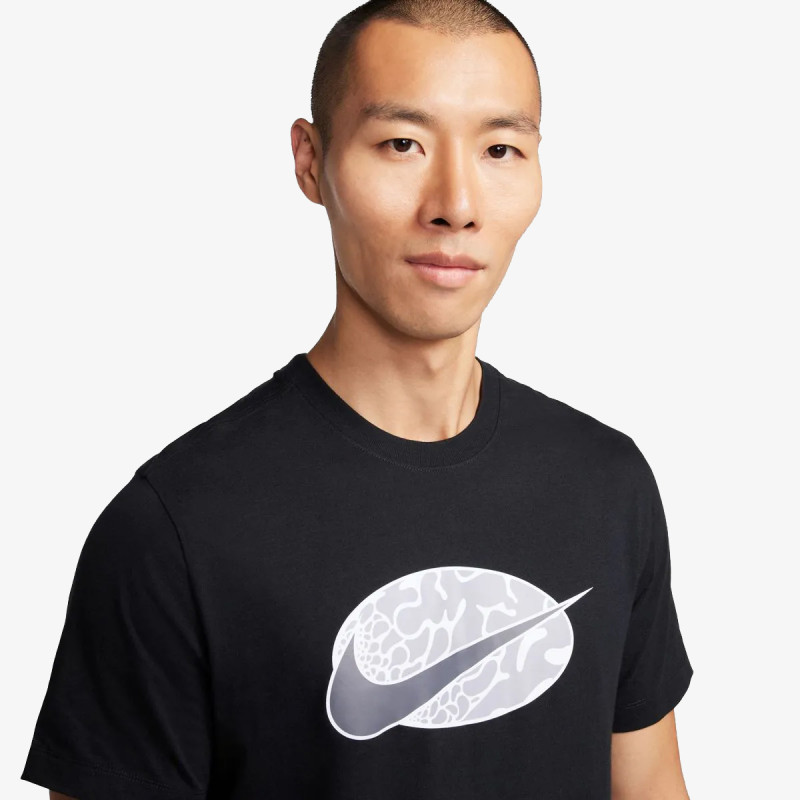 Produkte M NSW TEE 12MO SWOOSH SP24 