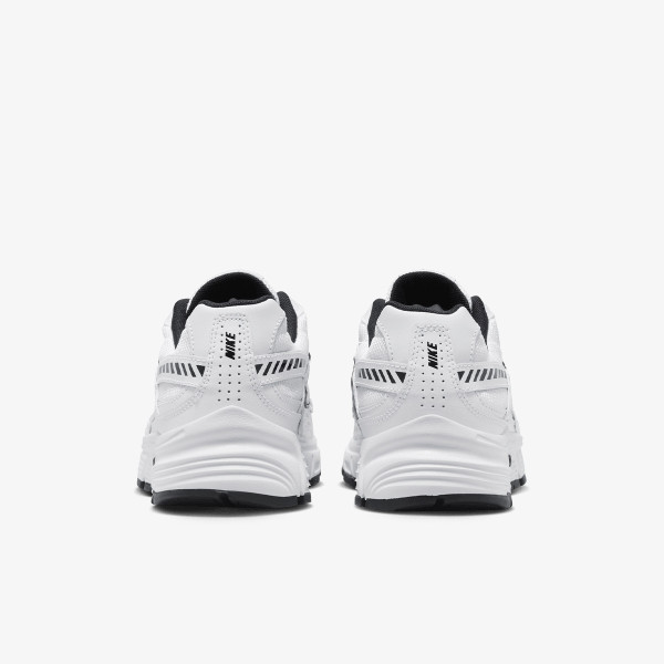Nike Atlete Initiator 