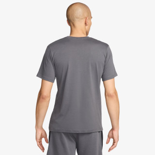 Produkte M NSW SP GRAPHIC TEE 