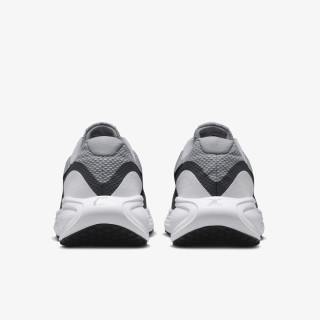 Nike Atlete NIKE REVOLUTION 8 