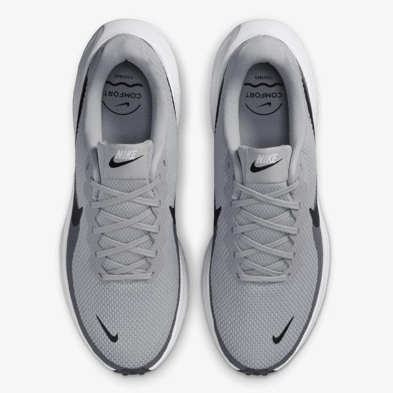 Nike Atlete NIKE REVOLUTION 8 