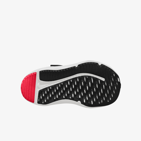 Nike Atlete Cosmic Runner 
