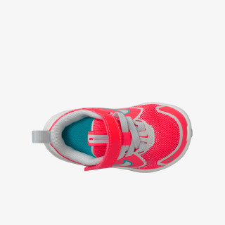 Nike Atlete Cosmic Runner 
