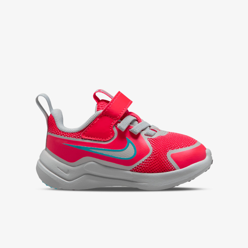 Nike Atlete Cosmic Runner 