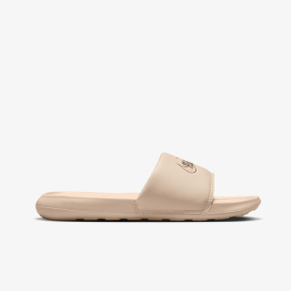 Nike Shapka W NIKE VICTORI ONE SLIDE-LOGO 