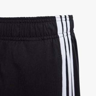 adidas Pantallona të shkurtra Essentials 3-Stripes 