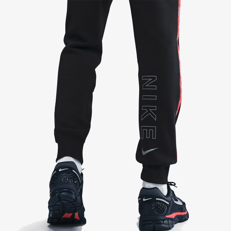 Nike Pjesa e poshtme e kostumit M NSW CS JOGGER FLC BB 